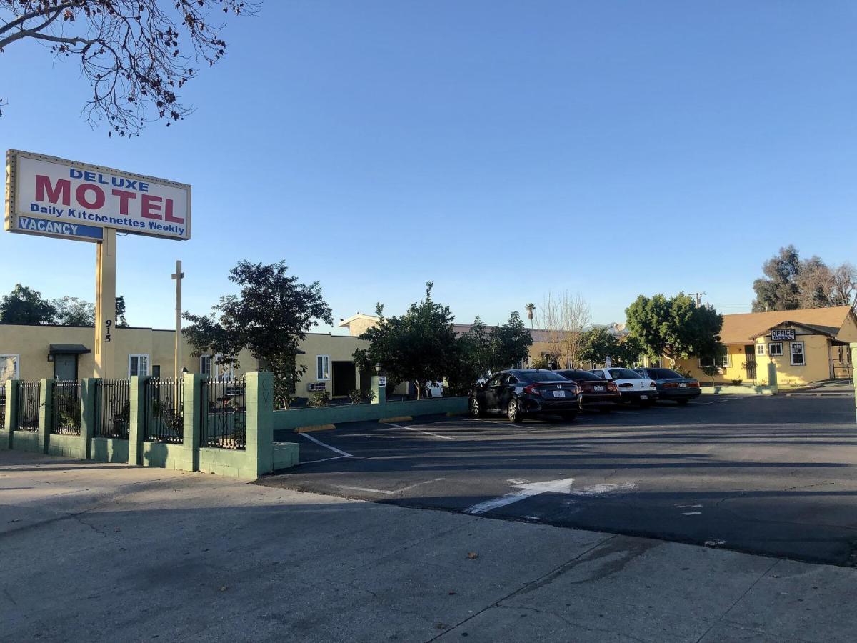Deluxe Inn Pomona Exterior photo